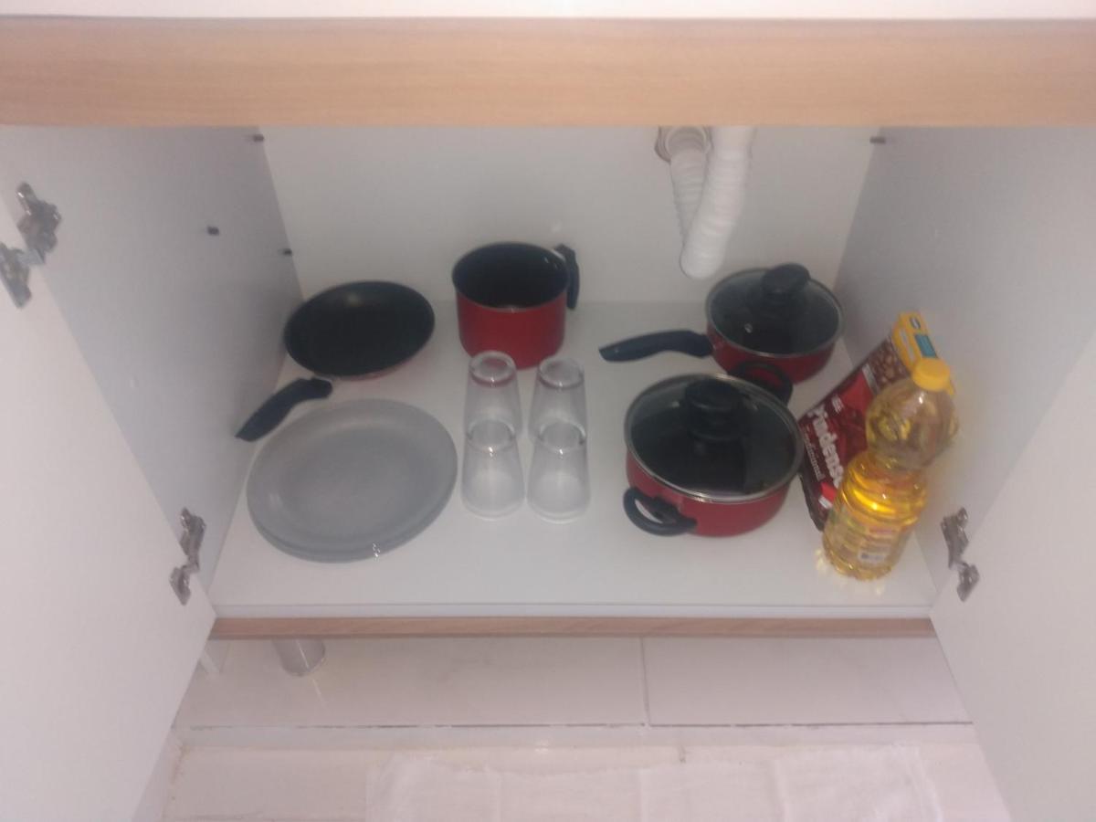 Loft 2 Completo Ar Canais Assinat Garagem Internet Prox Aparecida E Industrias Apartman Pindamonhangaba Kültér fotó