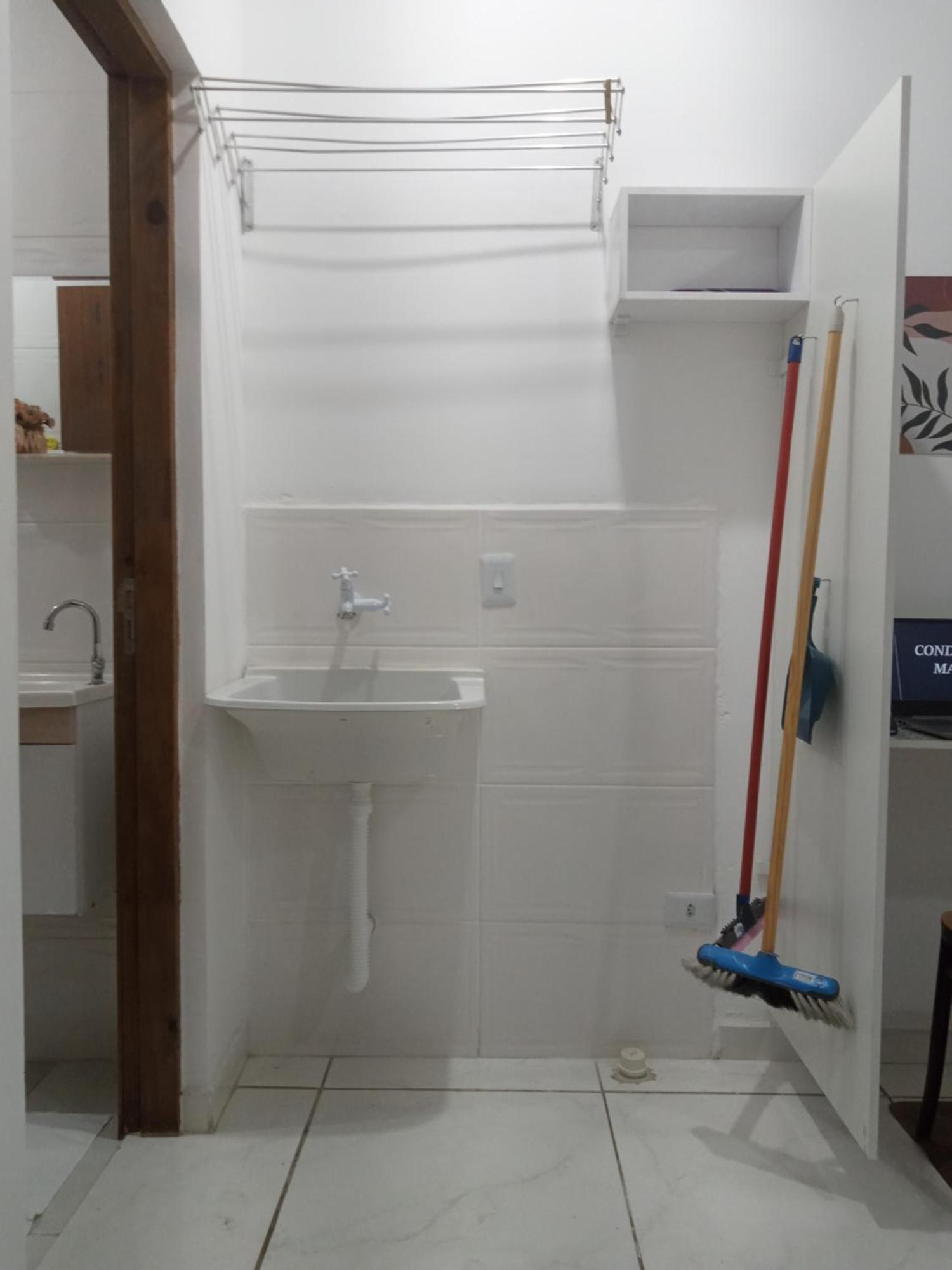 Loft 2 Completo Ar Canais Assinat Garagem Internet Prox Aparecida E Industrias Apartman Pindamonhangaba Kültér fotó